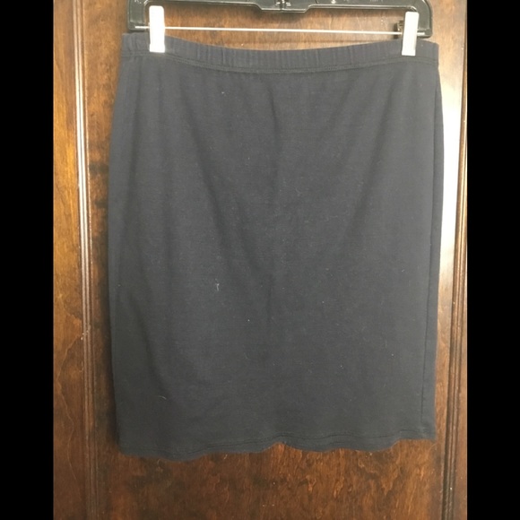 Women’s size Large /12 black stretch Pencil skirt - Picture 1 of 2